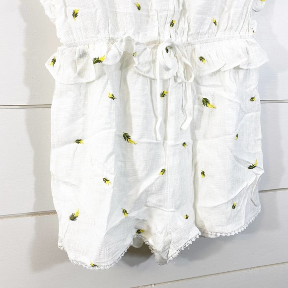 NWT Very J White Palm Embroidered Ruffle Romper - Picture 5 of 8